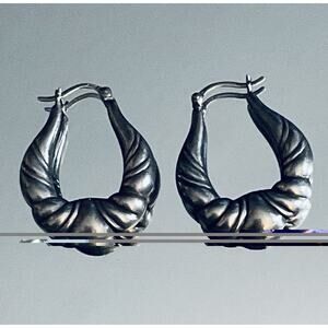 Vintage Sterling Silver 925 Sculpted Hoop Earrings Fluted Ribbed 1¼” 4g